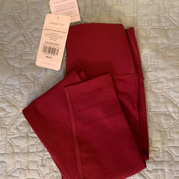 Fabletics Rust Red SculpKnit leggings - Picture 2 of 5